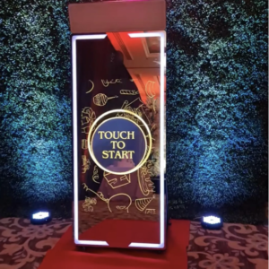 Interactive Mirror Booth — Diamond